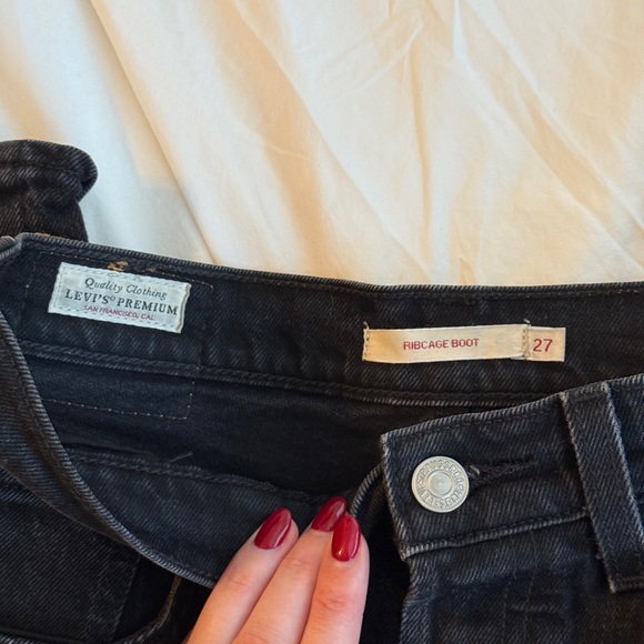 Levi’s Ribcage Boot - Picture 3 of 5